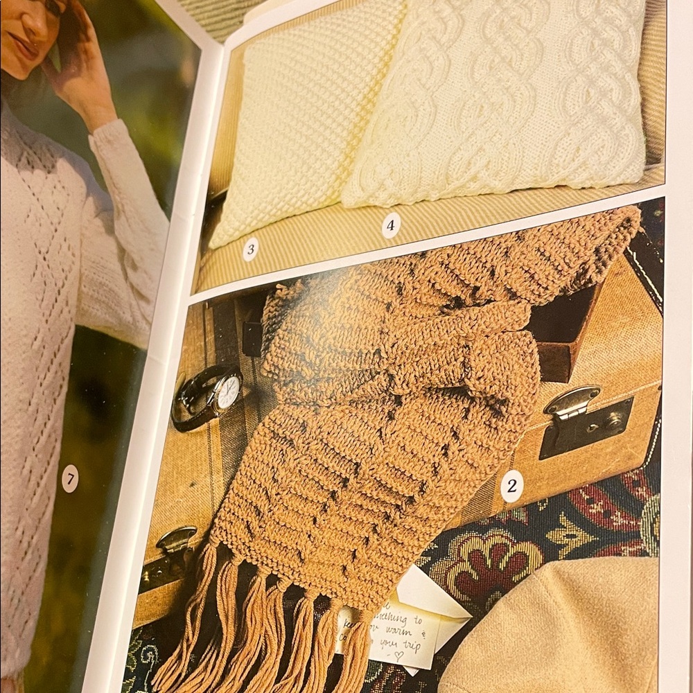 Beginner's Guide Knit Stitches Book - Picture 7 of 7